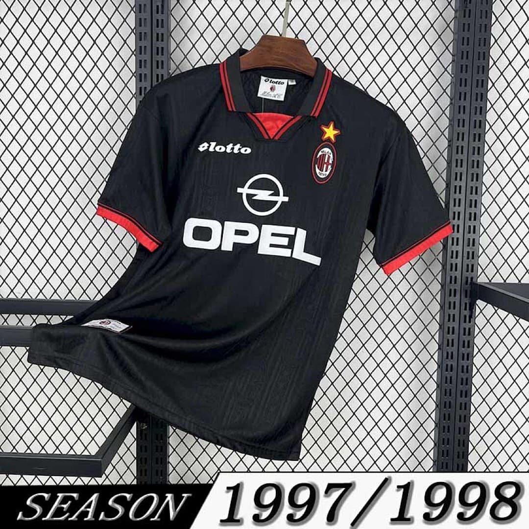 Camisa Retrô AC Milan 1997/98 — AC Milan