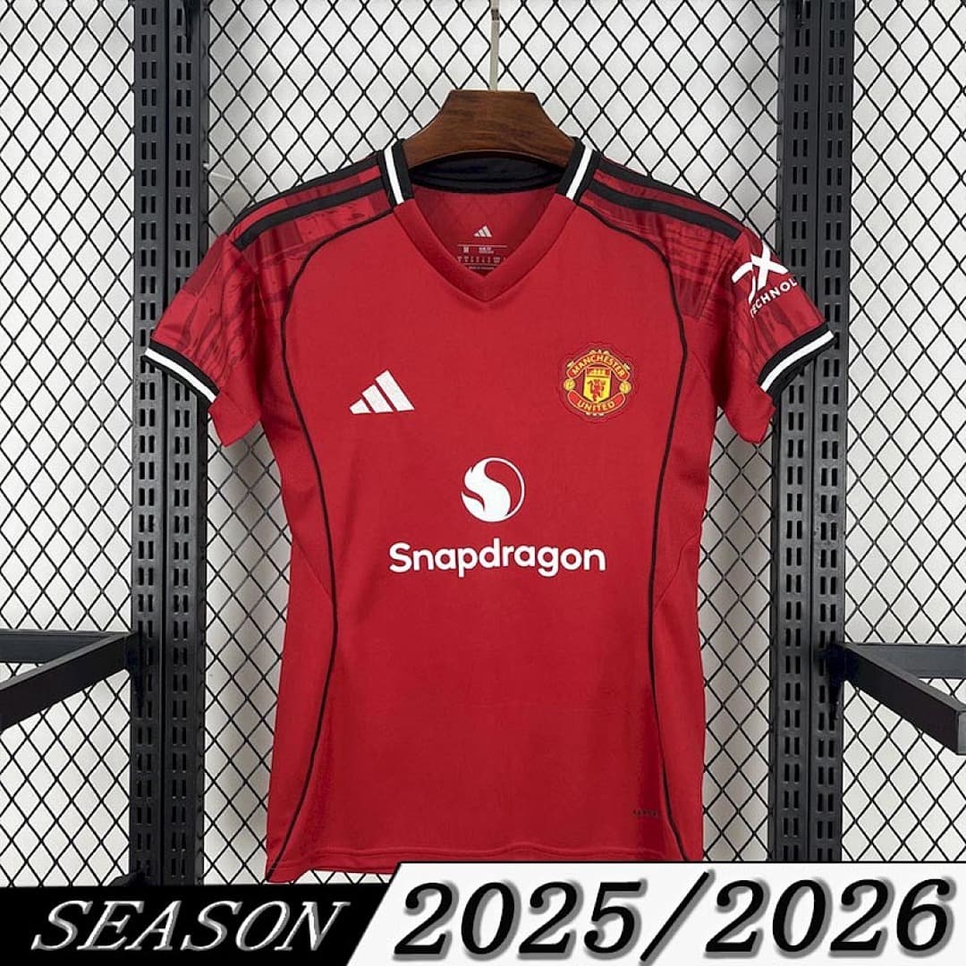 Camisa Manchester United Feminina Home 2025/26 — Manchester United
