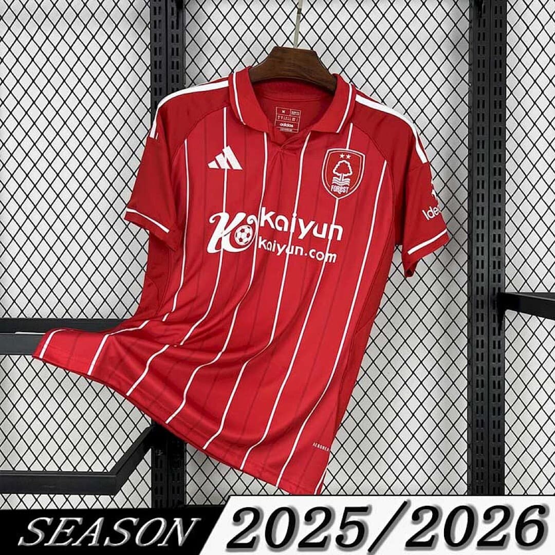 Camisa Nottingham Forest Home 2025/26 — Versão Jogador