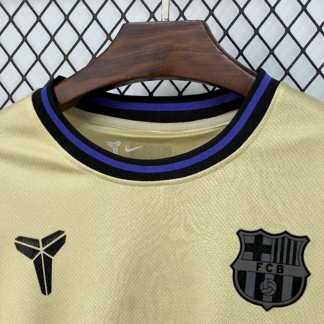 Camisa Barcelona Home 2025/26 Manga Longa 4