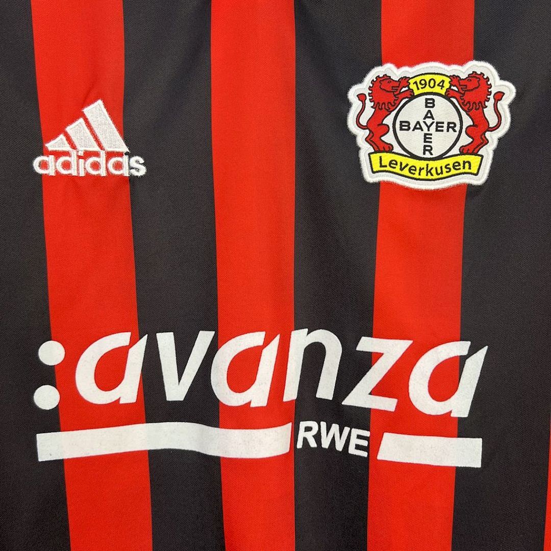 Camisa Retrô Bayer Leverkusen 2000/01 4