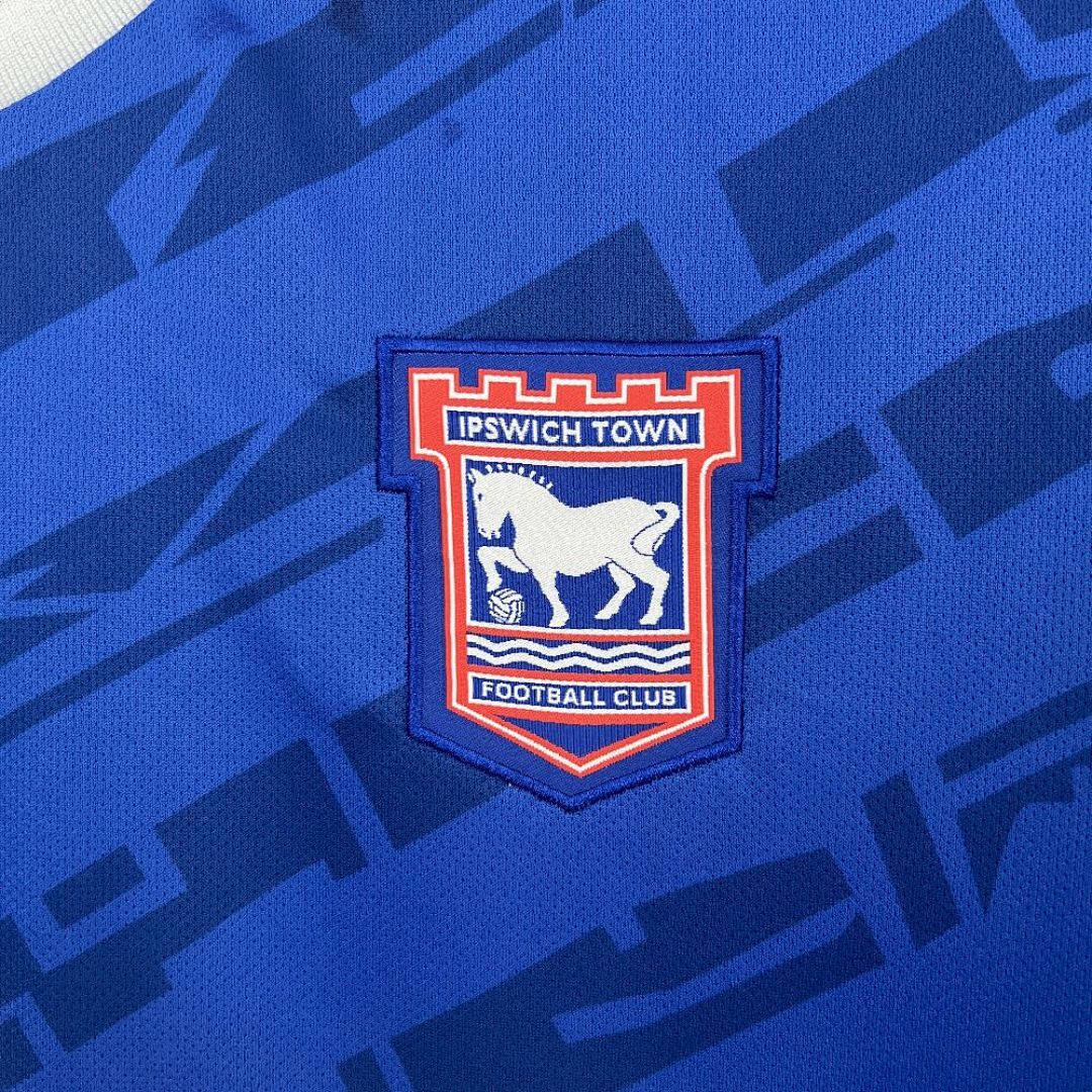 Camisa Ipswich Town Home 2025/26 4