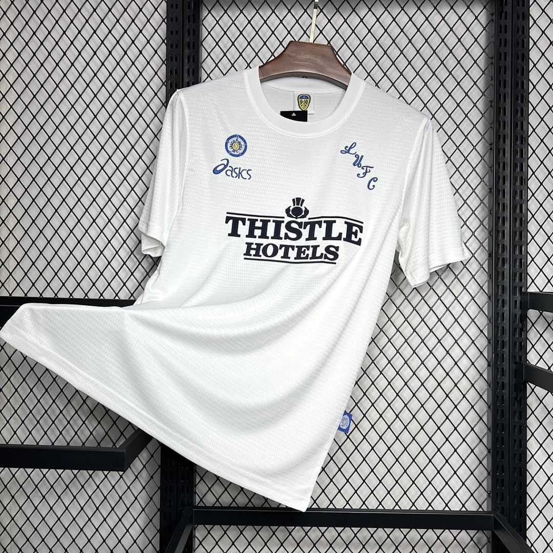 Camisa Retrô Leeds United 2001/02 4