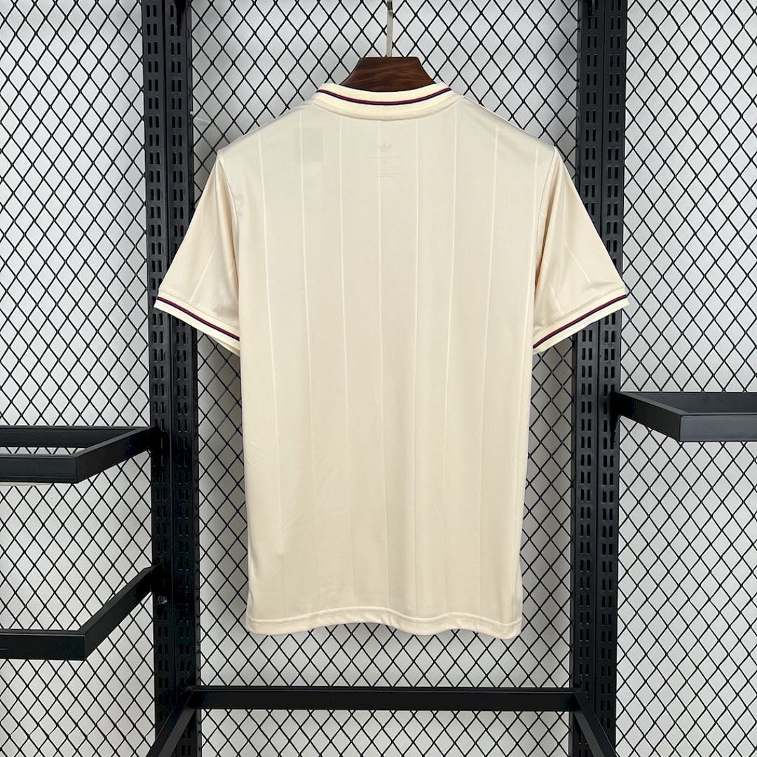 Camisa Olympique Lyonnais Edição Especial 2025/26 2