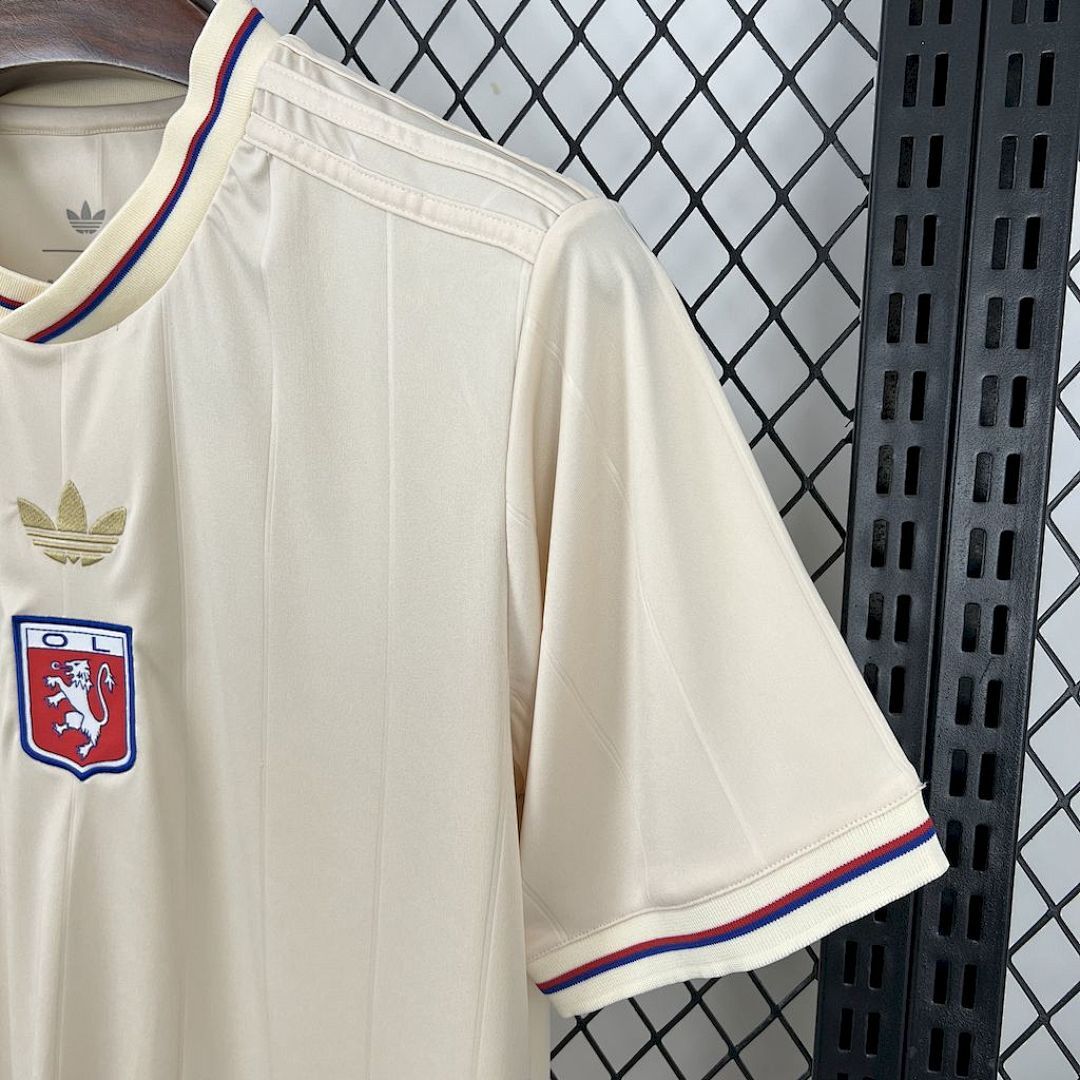 Camisa Olympique Lyonnais Edição Especial 2025/26 4