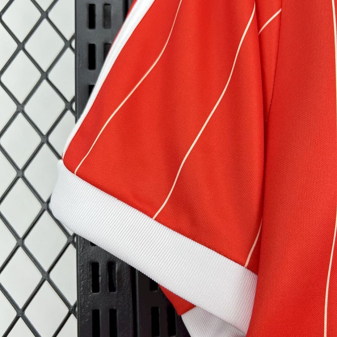 Camisa Retrô Nottingham Forest 1982/84 6