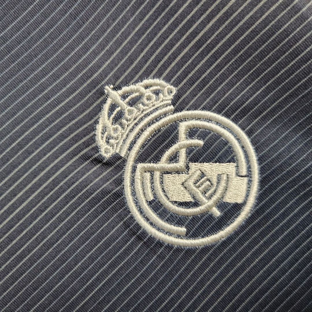 Camisa Real Madrid Feminina Away 2025/26 2