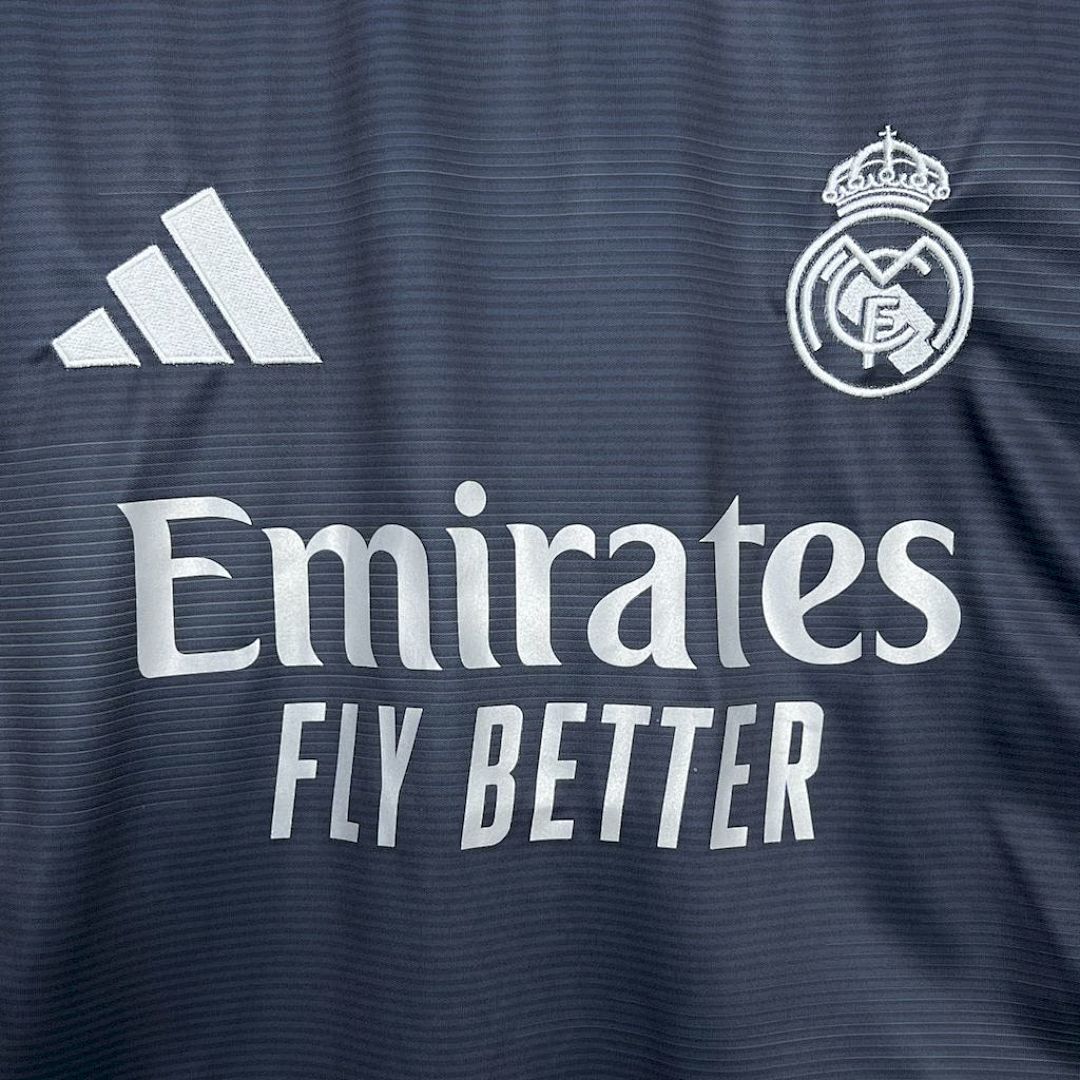 Camisa Real Madrid Manga Longa Away 2025/26 4