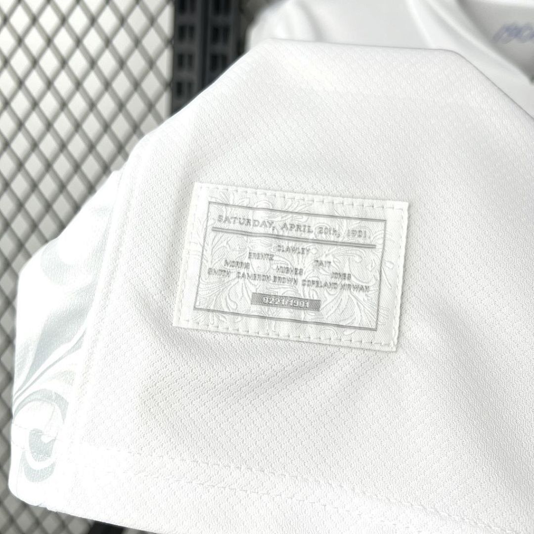 Camisa Tottenham Edição Especial 2025/26 3