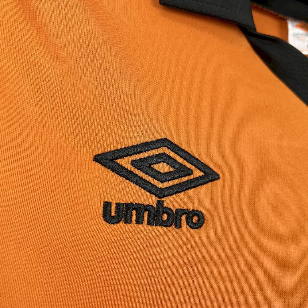 Camisa Retrô Wolverhampton Wanderers 1980/81 6
