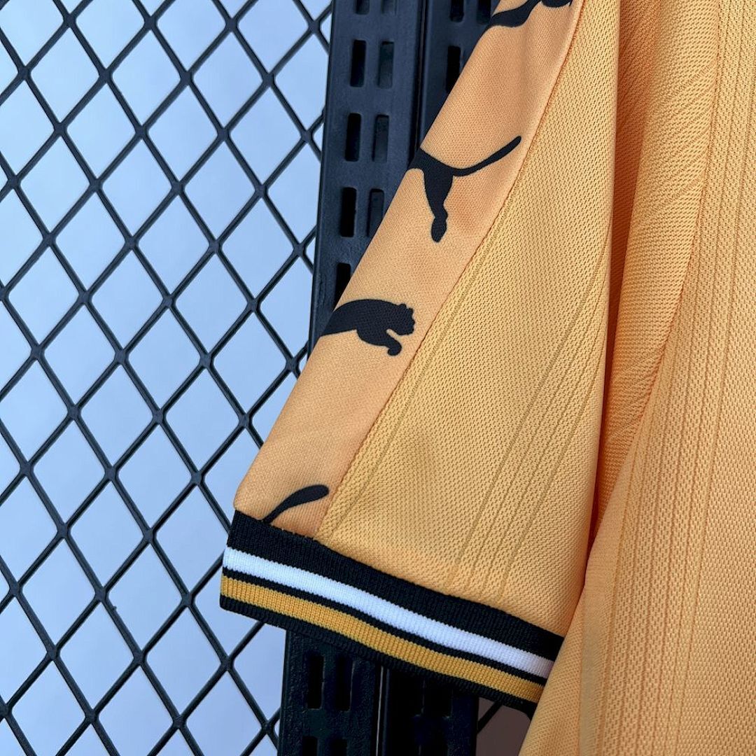 Camisa Retrô Wolverhampton Wanderers 1998/99 6